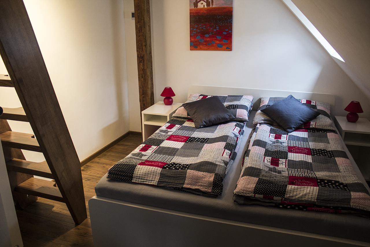 Apartament Przy Rynku Ополе Экстерьер фото